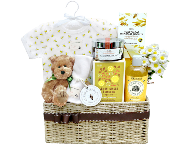 New Born Baby Gift - Baby Gift Basket z21 - L36668780 Photo