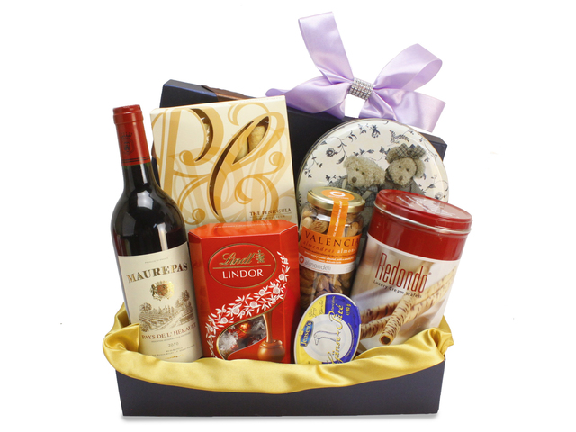 Wine n Food Hamper - Winn Food Hamper 3 - L83273 Photo